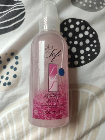 Spray skin so soft avon