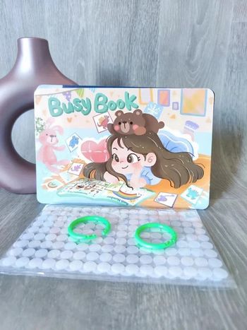 Busy book inspiré de la méthode Montessori neuf