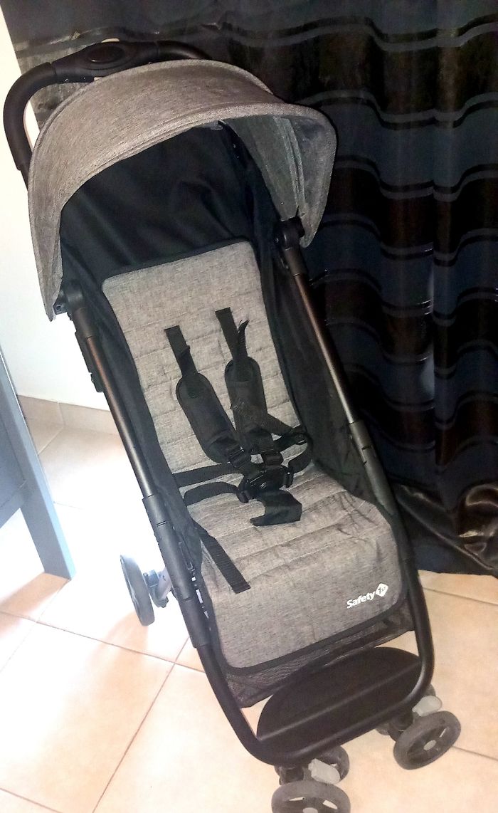 Poussette canne Safety