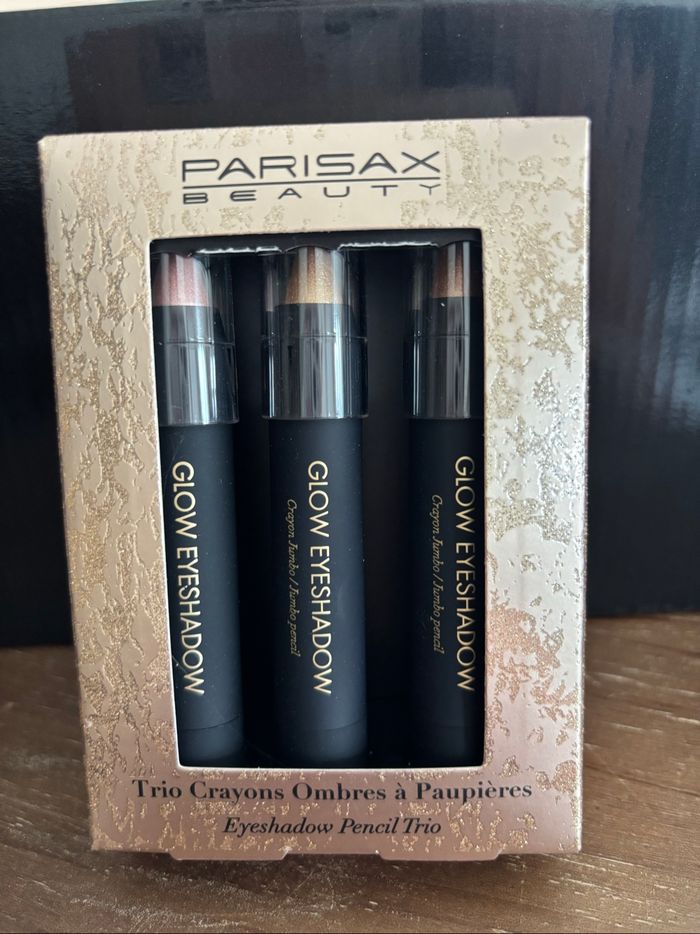 Crayons ombres à paupières parisax 🫶🏼