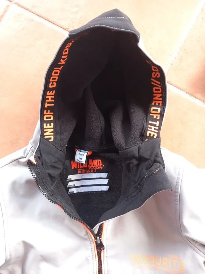 Jolie veste de pluie - photo numéro 6