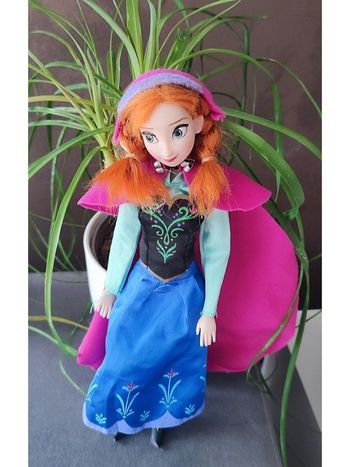 Poupée Anna - Reine des neiges