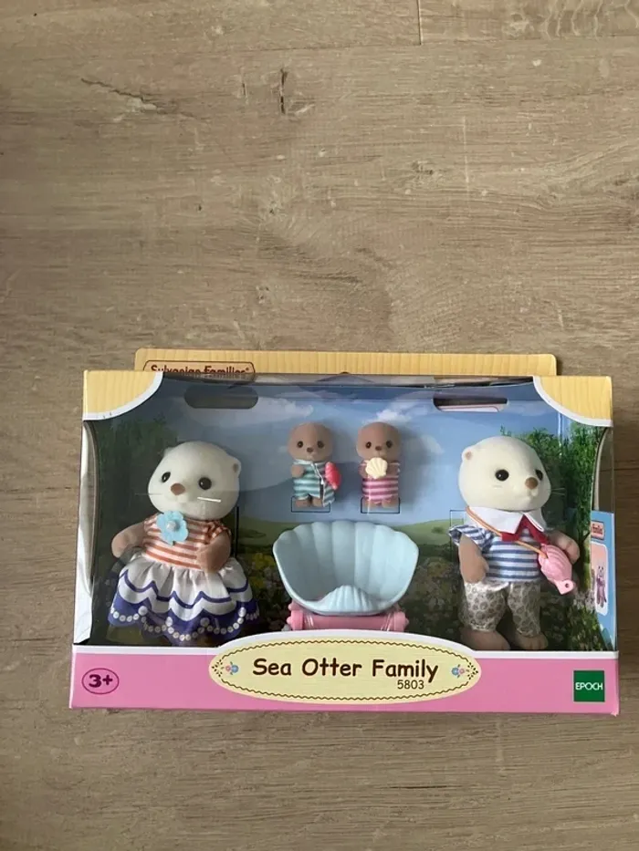 Coffret Sylvanian families figurine loutre de mer 5803