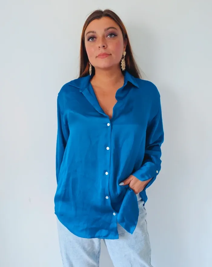 Chemise Zara satiné bleu électrique uni moderne minimaliste  taille 38 - photo numéro 5