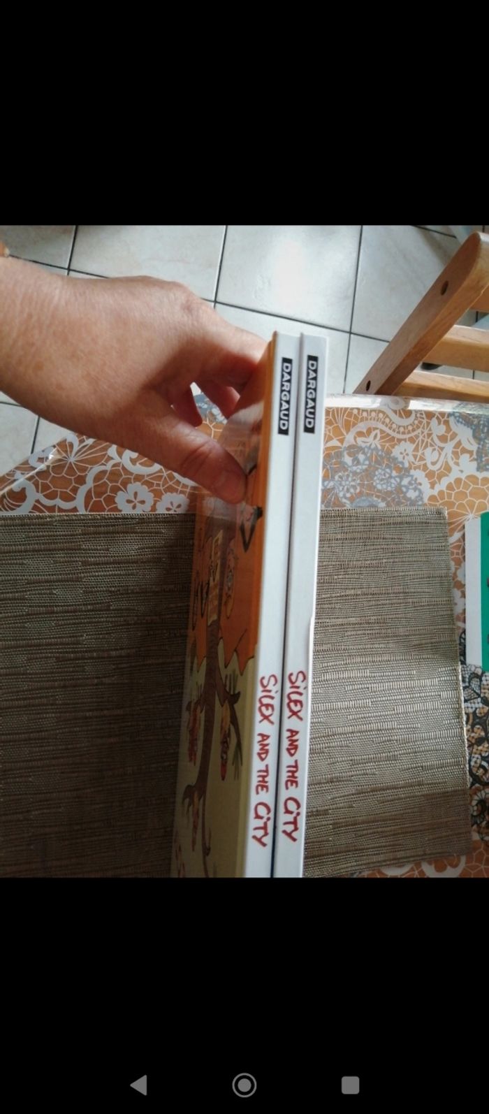 2 BD Silex and the City, Jul, Dargaud 1 et 2 - photo numéro 3