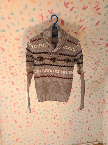 Pull gris