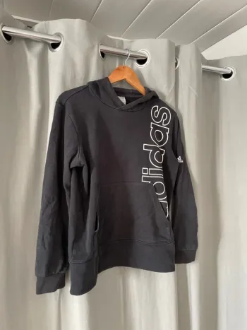 Sweat adidas
