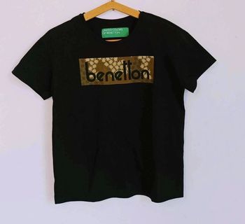 T  shirt  Benetton