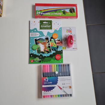 Lot loisirs créatifs 