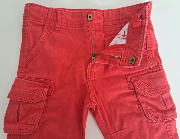 Short rouge garçon 5 ans TBE - photo numéro 7