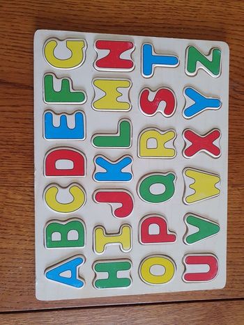 Puzzle en bois alphabet
