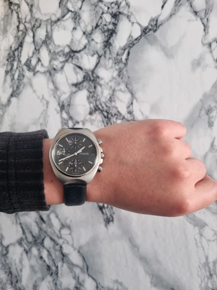 Montre en cuir et metal argenté Pulsar - photo numéro 18