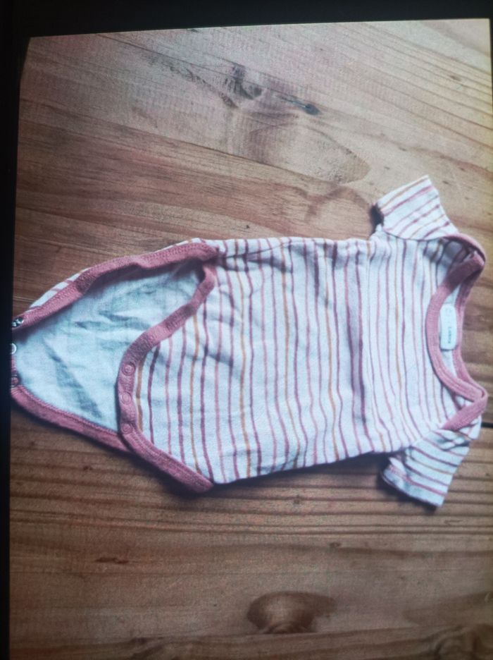 Lot de bodies bébé fille - photo numéro 6