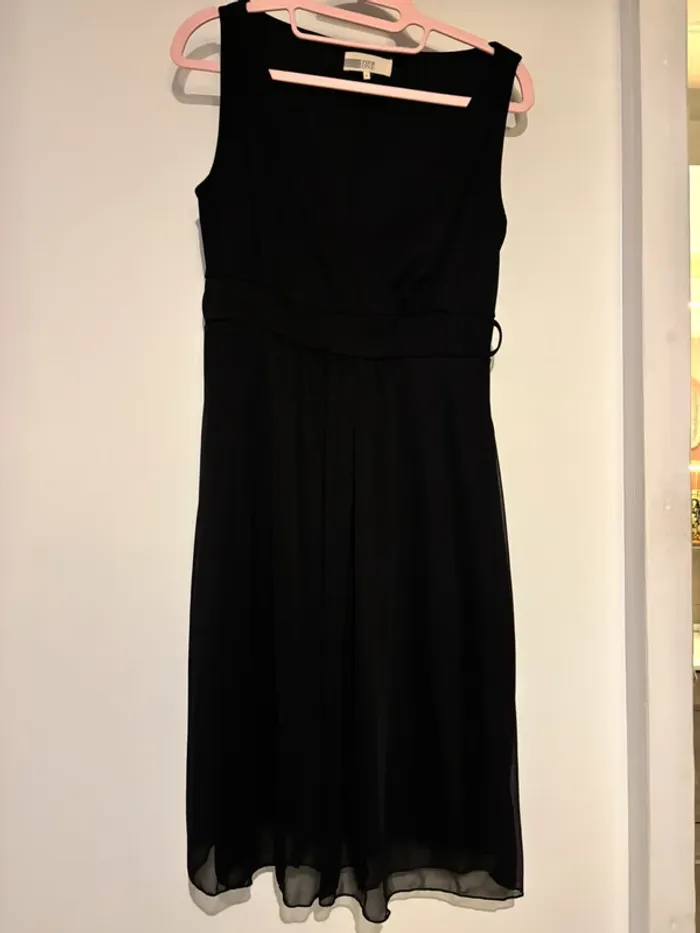 Robe noire fluide Pier One – Taille S