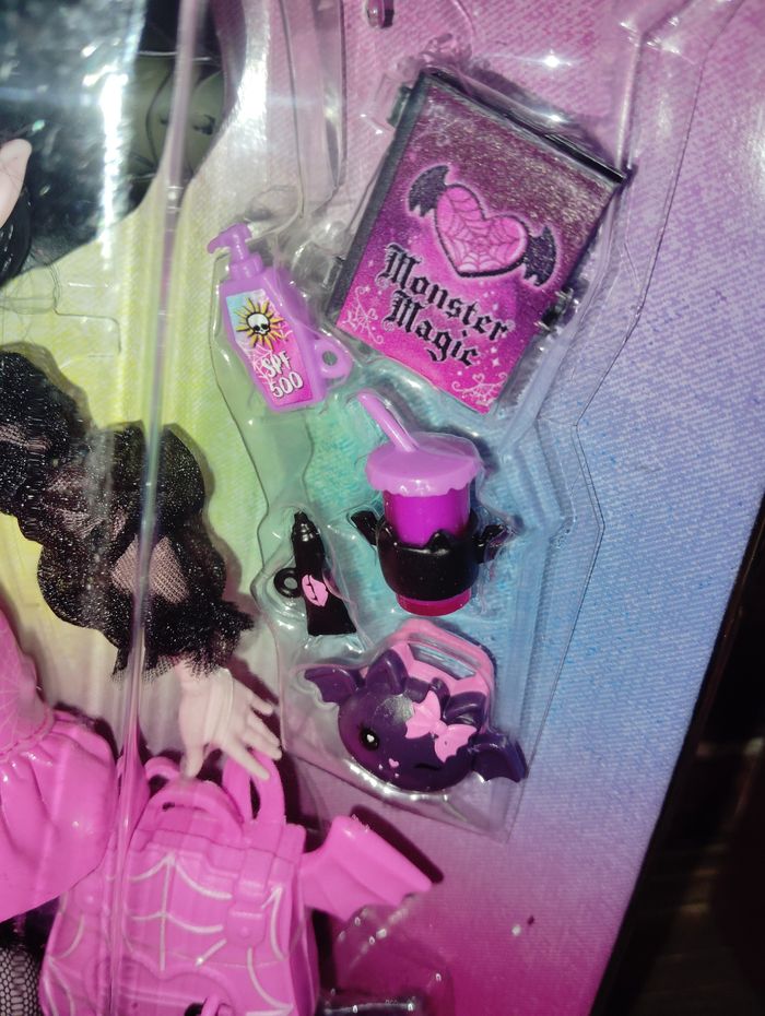 Poupée Monster High Draculaura - photo numéro 3