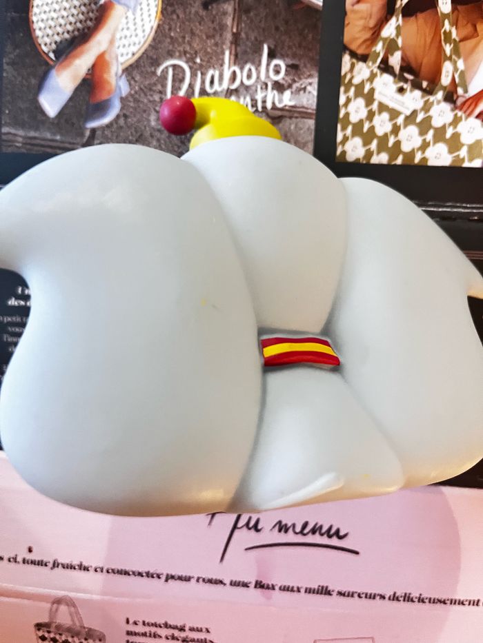 Livre Disney mes premiers amis : Dumbo, inclus la figurine - photo numéro 4