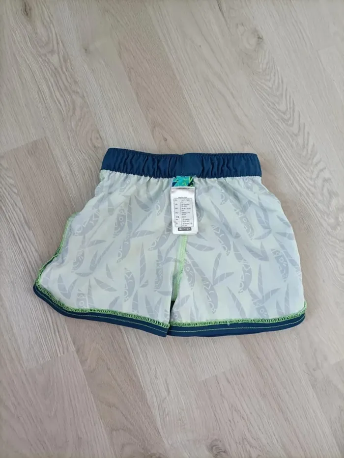 lot 2 shorts de bain + 1 pyjama garçon 18 mois - photo numéro 12