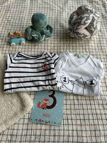 Lot de 2 bodies manches longues 3 mois