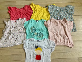 Lot de 14 t-shirts manches courtes fille 👧🏻 taille 4 ans
