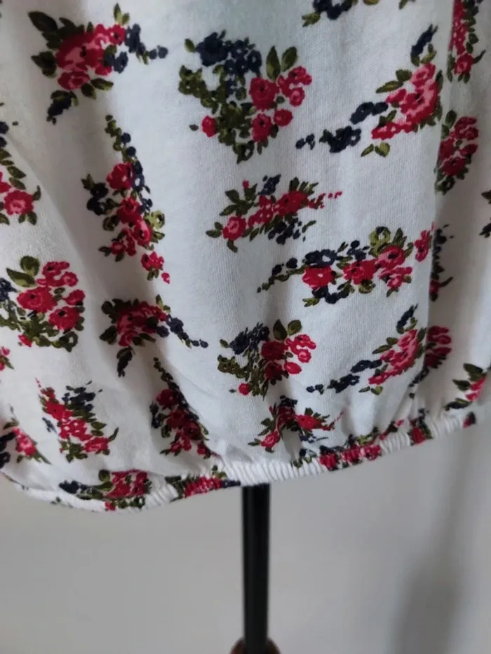 Haut à fleurs Camaïeu - photo numéro 4