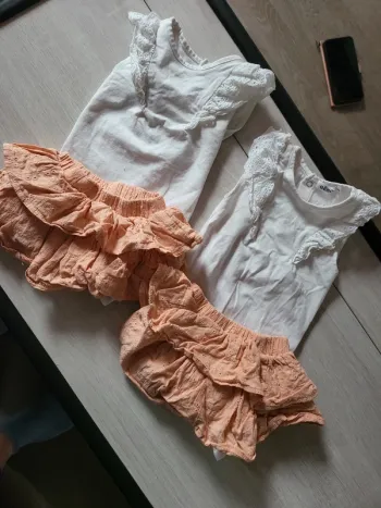 2 ensembles 9 mois