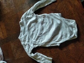 Body 6/12 mois 74/80 cm