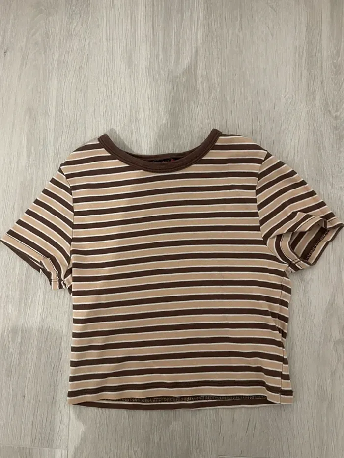 Haut Crop top à rayures beige et marron Jennyfer