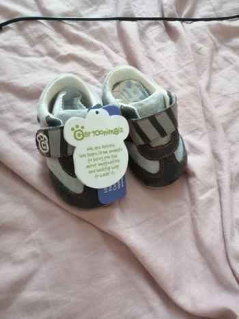 Chaussure bébé 18