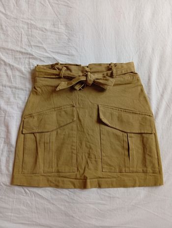 Jupe Zara taille s avec ceinture