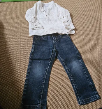 Ensemble jean + chemise 2 ans