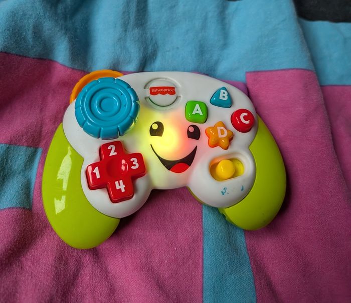 Jouet manette - photo numéro 1