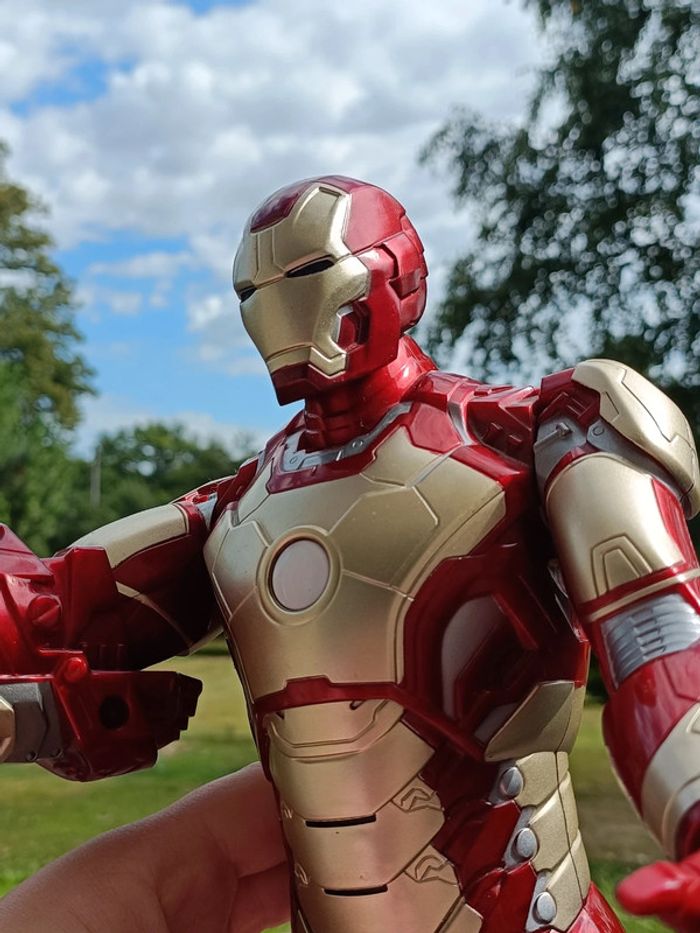 Figurine Iron man - sonic blasting - électronique - photo numéro 4
