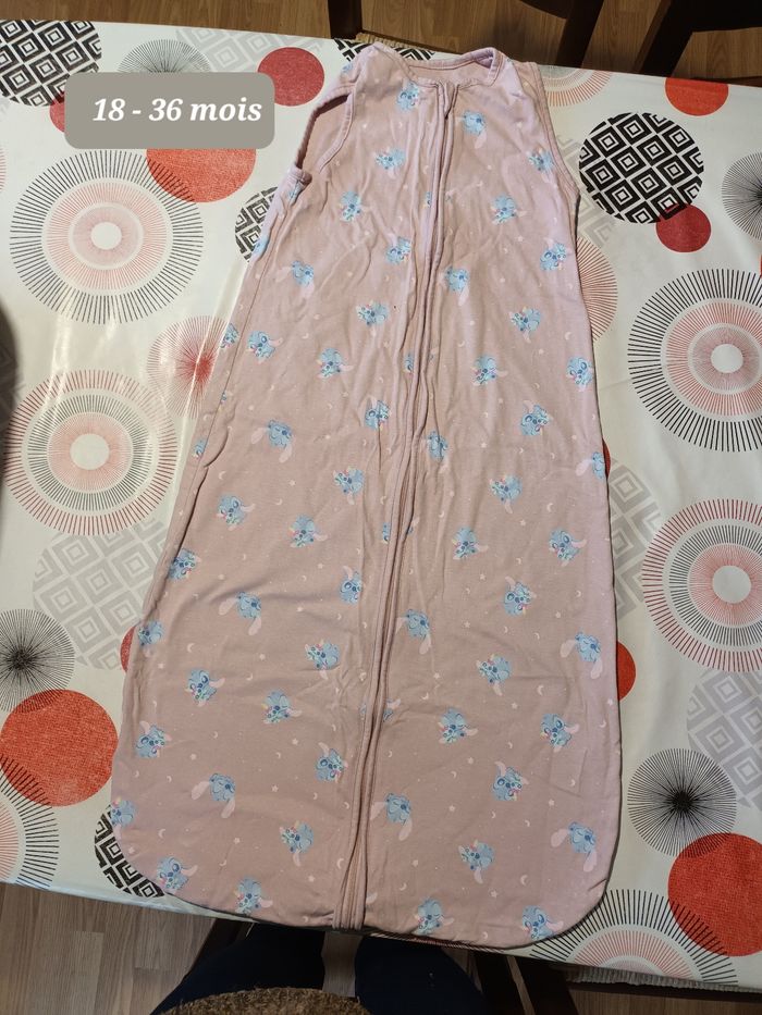 Gigoteuse Stitch đź‘§ taille 18 36 mois