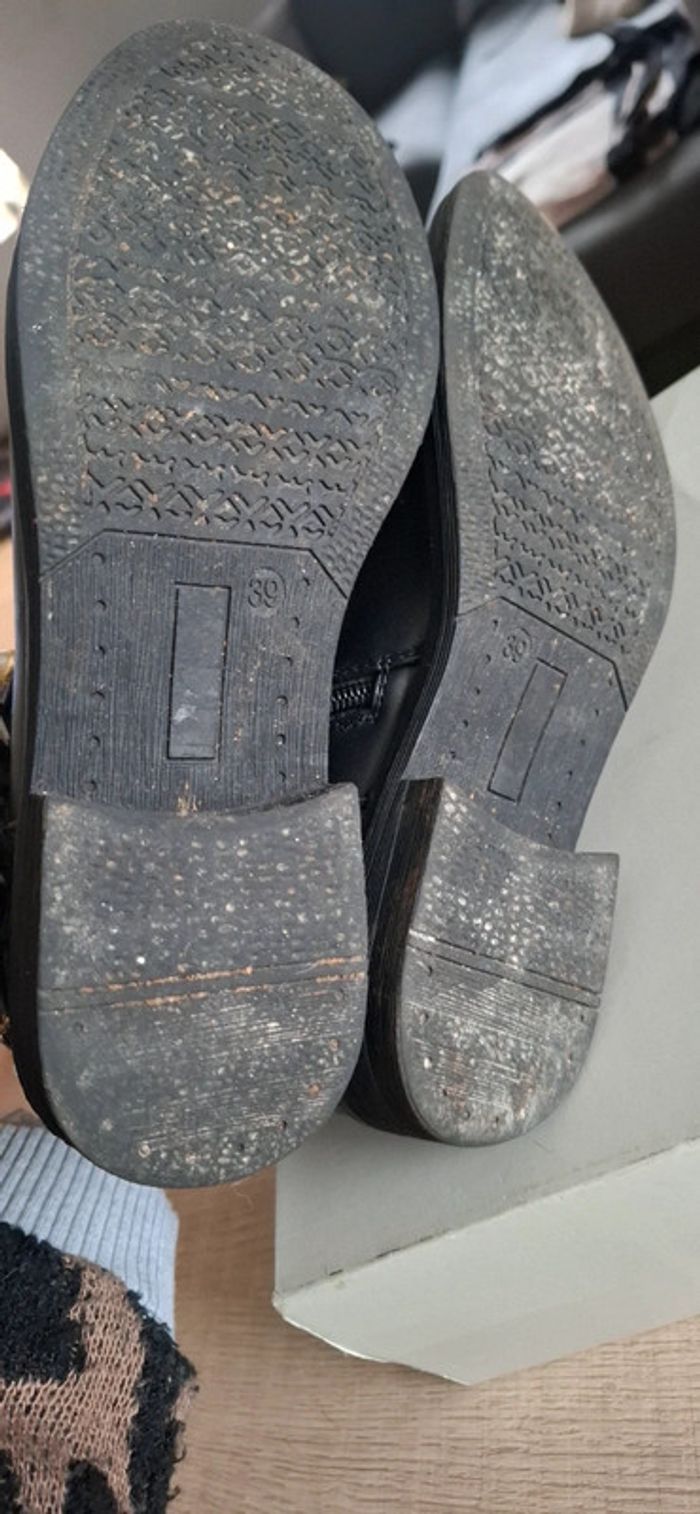 Bottines noires cuir clous dorés strass "Miss Liberto" - photo numéro 10