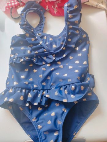 Maillot de bain bleu avec coeurs dorés Lili marelle