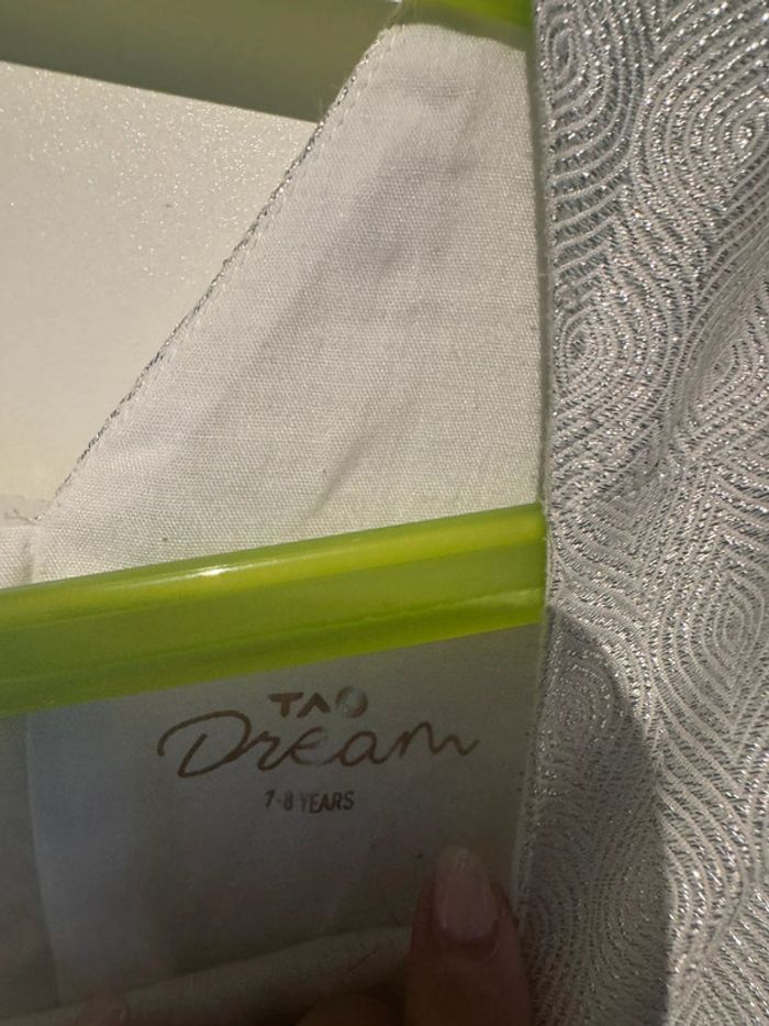Robe Dream tape à l œil 7 8 ans magnifique - photo numéro 3