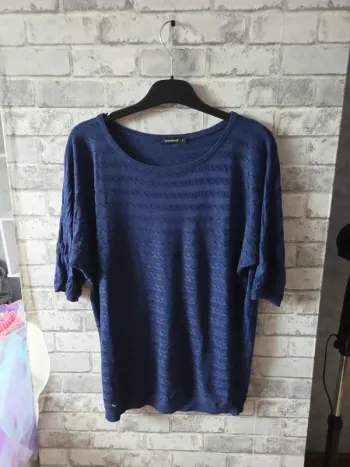 Pull manche courte bleu taille S in extenso