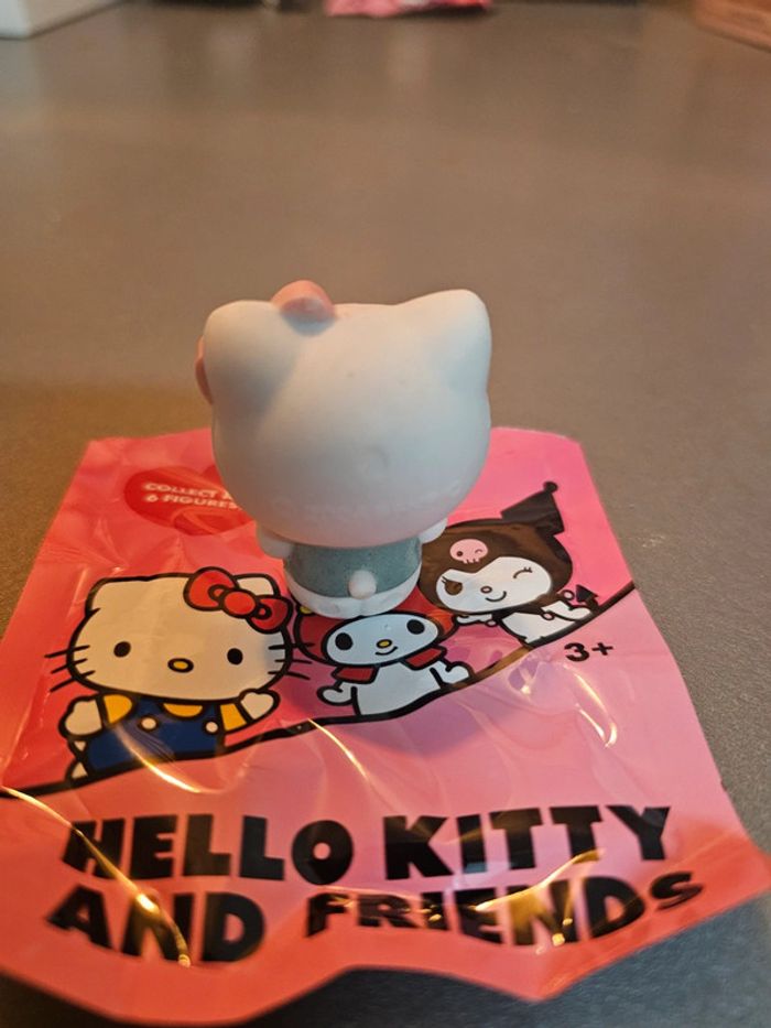 Hello kitty - photo numéro 2