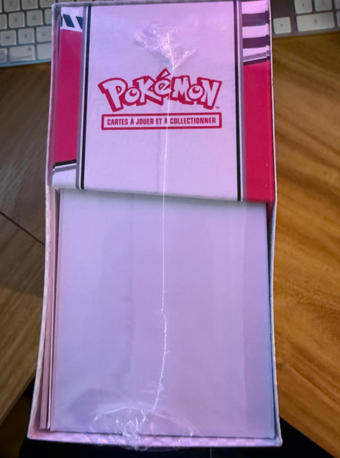 ETB pokemon 10.5 Flamme Blanche - photo numéro 4