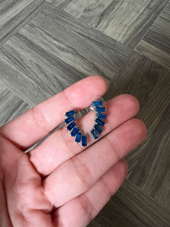 Boucles d’oreilles fantaisie bleu - photo numéro 3