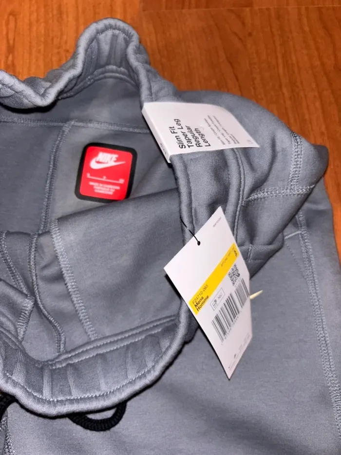 Jogging Nike Tech T.S Neuf - photo numéro 3