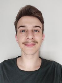 profil