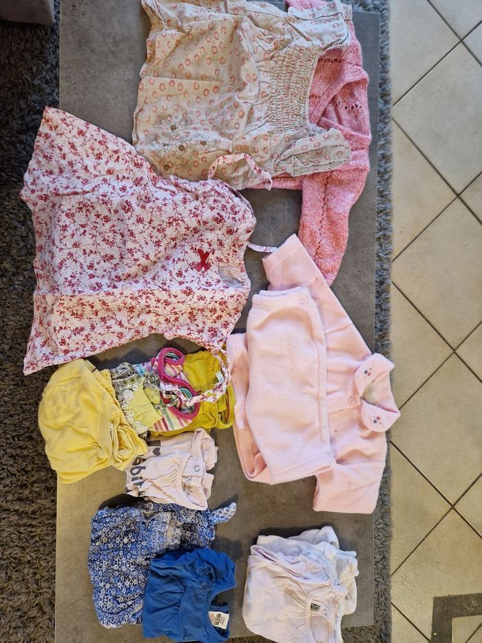 Lot vêtements filles 6 mois et un peu de 3 mois (été principalement) - photo numéro 4