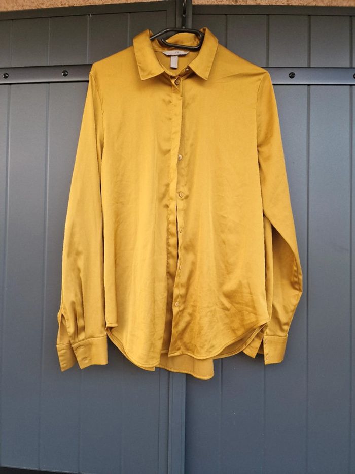 Chemise satin couleur dorée h&m - photo numéro 4