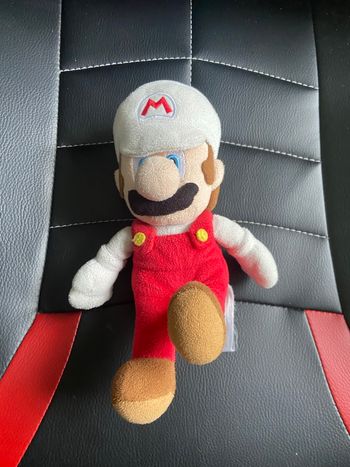 Peluche Mario