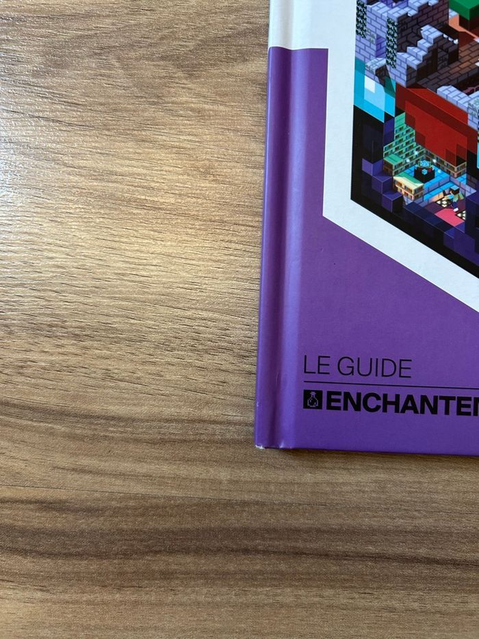 Guide Officiel Minecraft Enchantements & Potions Édition Mojang - photo numéro 2