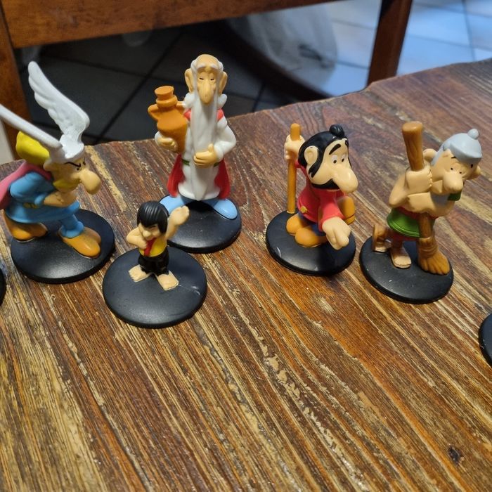 LOT figurines ASTERIX - photo numéro 3