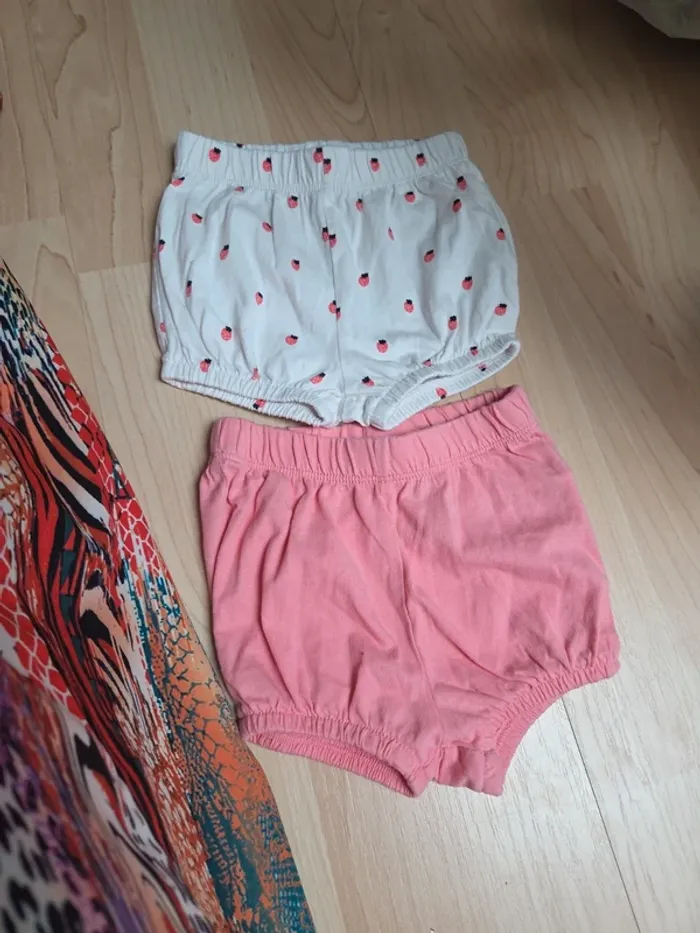 Lot 2 short 3mois fille kiabi