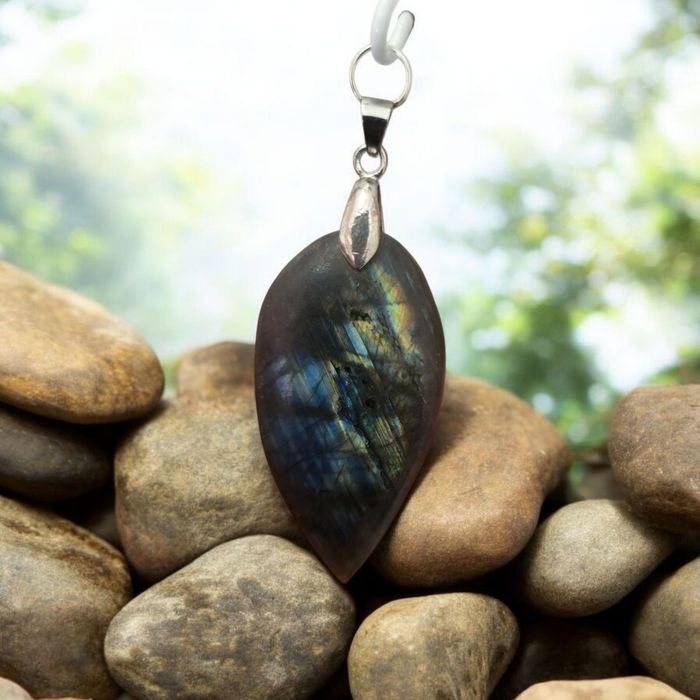 Pendentif labradorite  pierre de protection  lithotherapie - photo numéro 2
