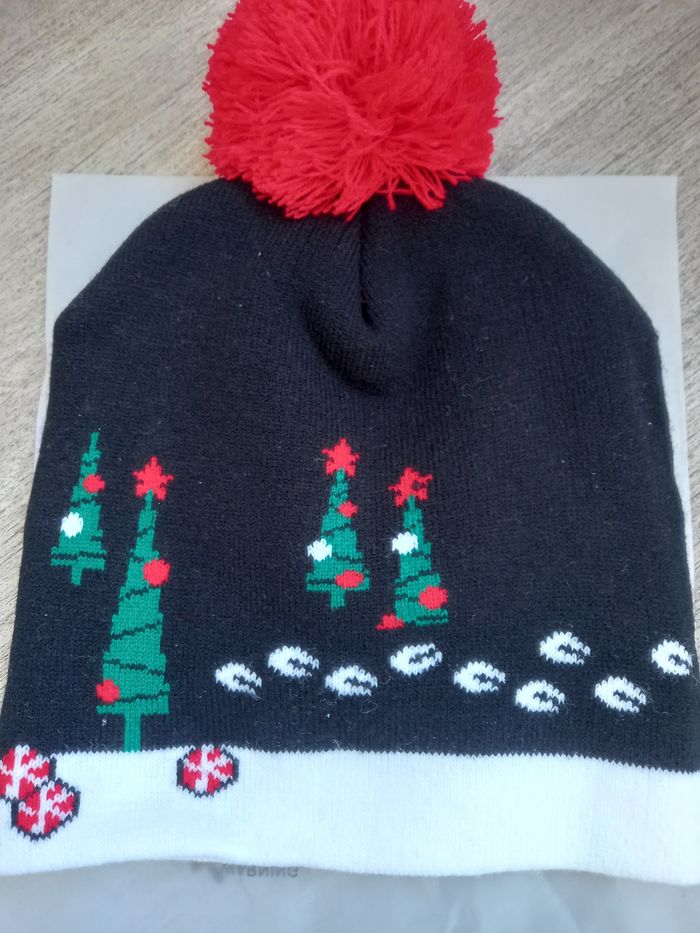 Bonnet lumineux Noël 1 dès 5 à 8 ans neuf - photo numéro 3
